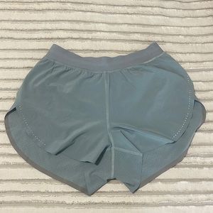 Lululemon Find Your Pace High-Rise Lined Shorts 3”